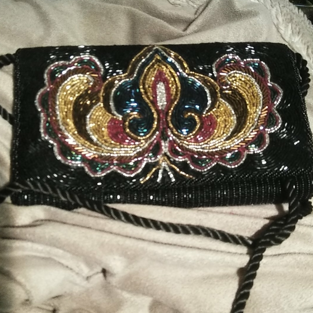 Clarita accessories beaded crossbody purse